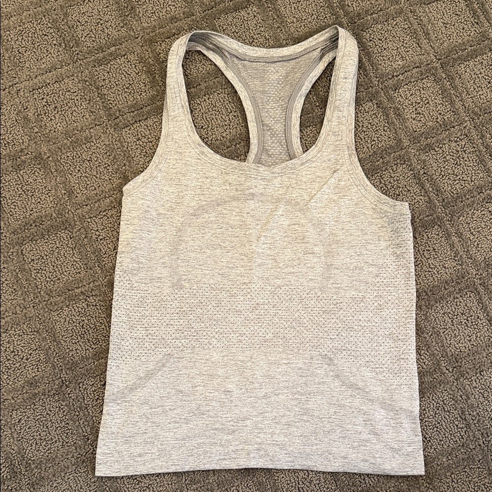 Lululemon tank top
